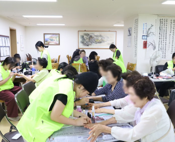 위례어울림종합사회복지관, 신구대학교 뷰티디자인과 연계 시니어센터로 “찾아…